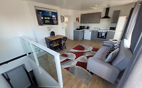 City Centre Wallgate Apartments- Step Back Into Roman History